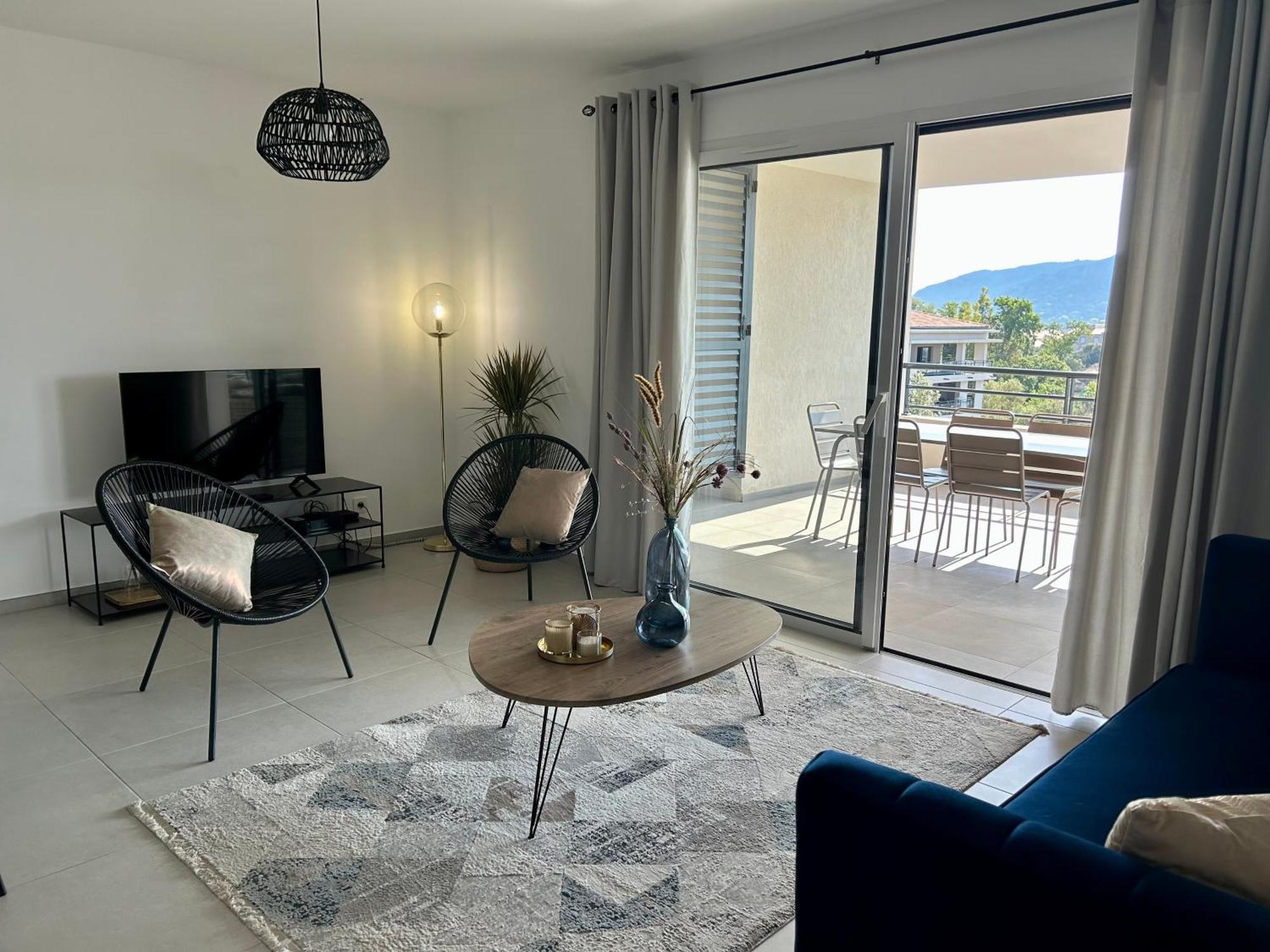 Sognu Di Serena - Superbe Appartement Avec Parking Gratuit Sur Place Porto-Vecchio  Buitenkant foto