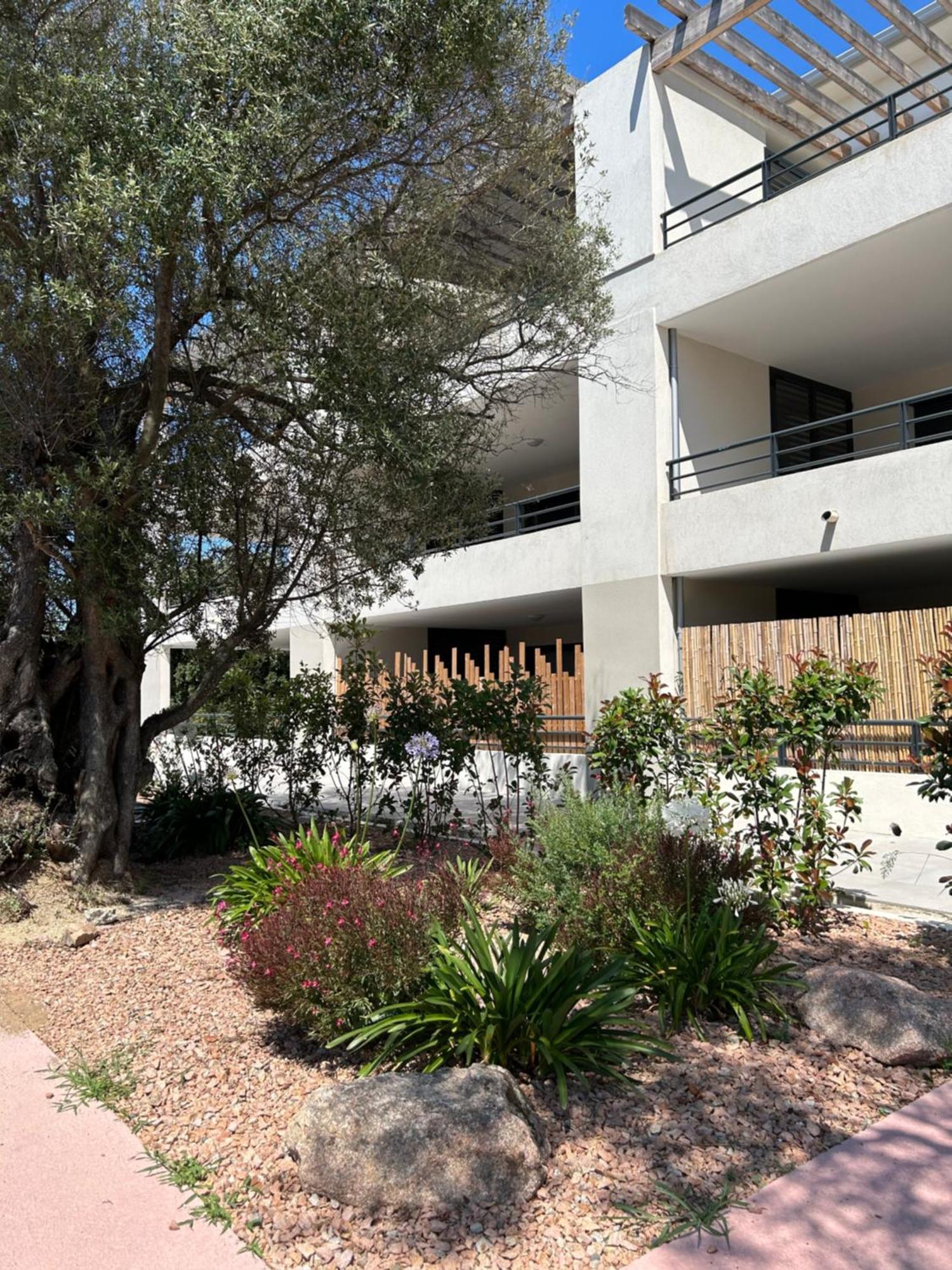 Sognu Di Serena - Superbe Appartement Avec Parking Gratuit Sur Place Porto-Vecchio  Buitenkant foto